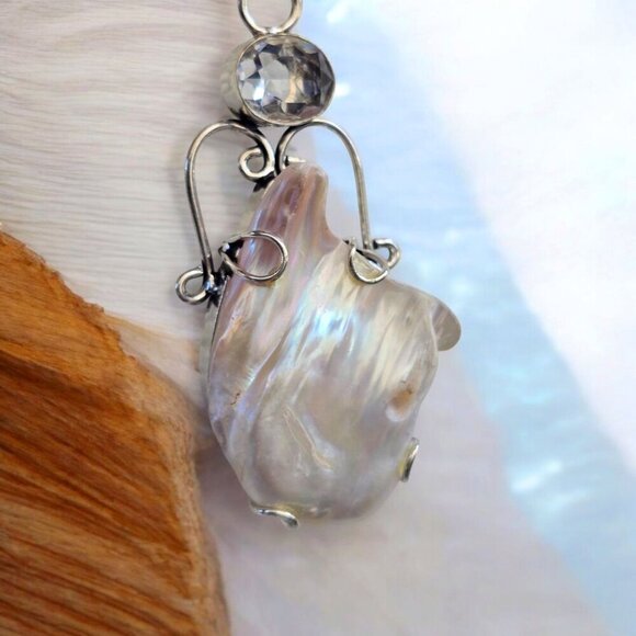 Natural Biwa Pearl ✦ Clear Quartz Pendant ✦ Vintage S925 Silver Handmade NWT - Picture 8 of 13